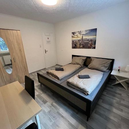 Apartmán Schoenes Einfaches Zimmer In Oldenburg 109 Exteriér fotografie