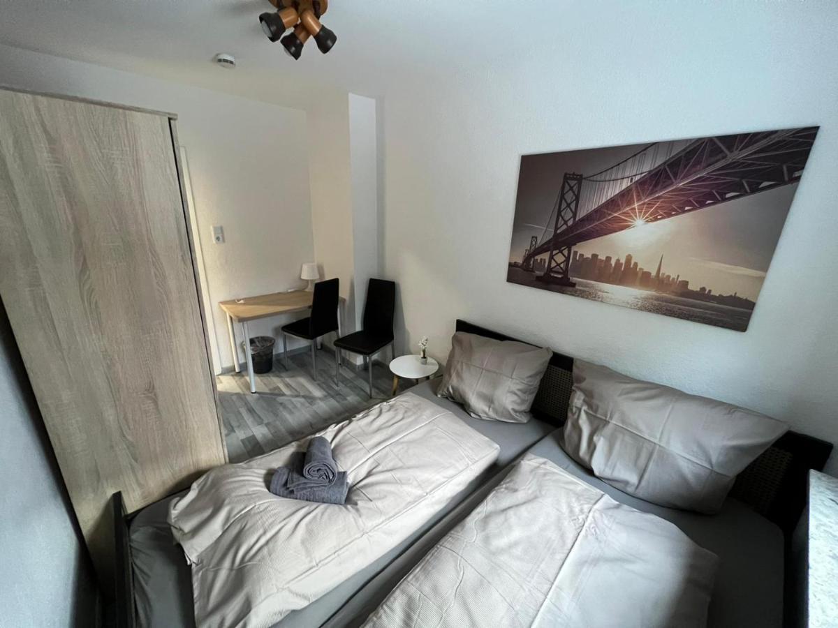 Apartmán Schoenes Einfaches Zimmer In Oldenburg 109 Exteriér fotografie