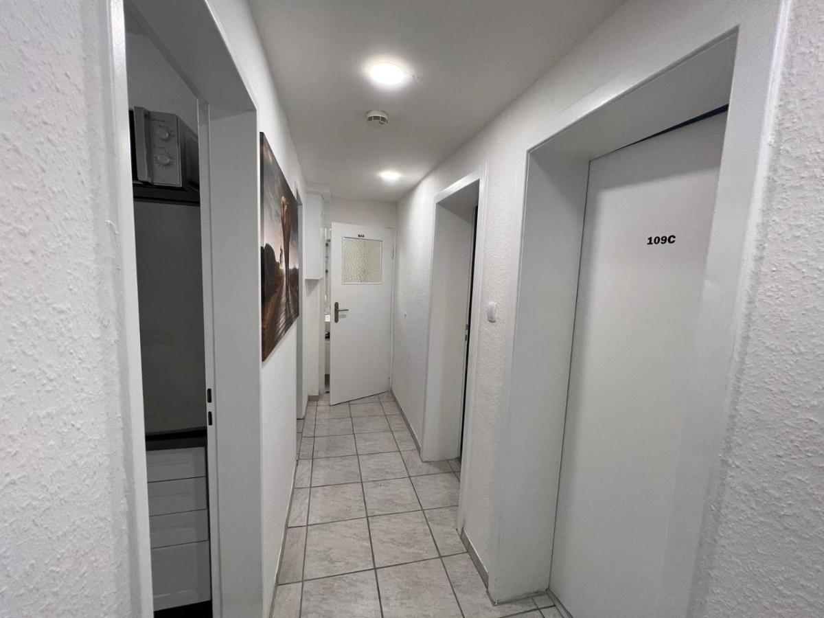 Apartmán Schoenes Einfaches Zimmer In Oldenburg 109 Exteriér fotografie