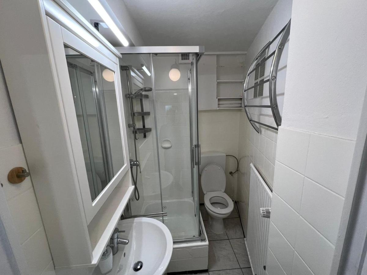 Apartmán Schoenes Einfaches Zimmer In Oldenburg 109 Exteriér fotografie