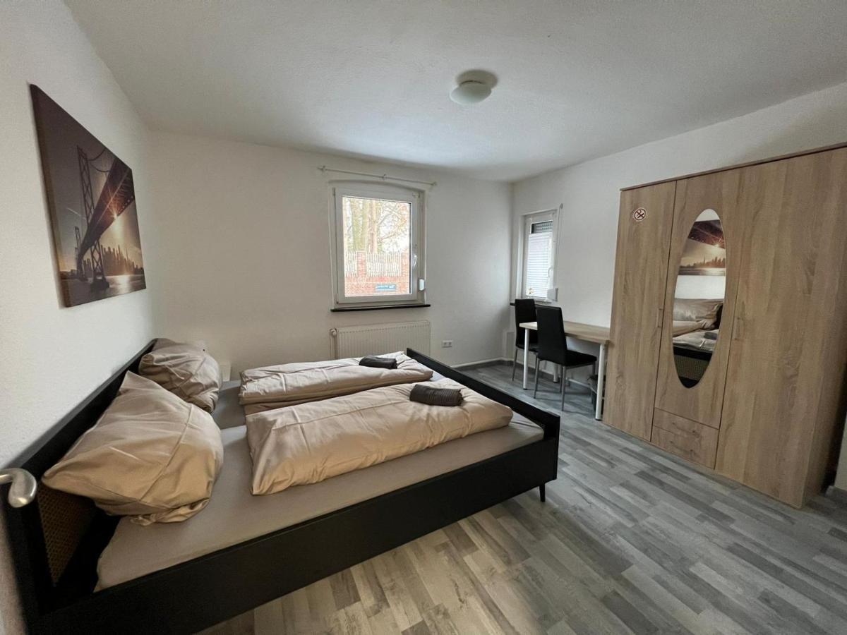 Apartmán Schoenes Einfaches Zimmer In Oldenburg 109 Exteriér fotografie