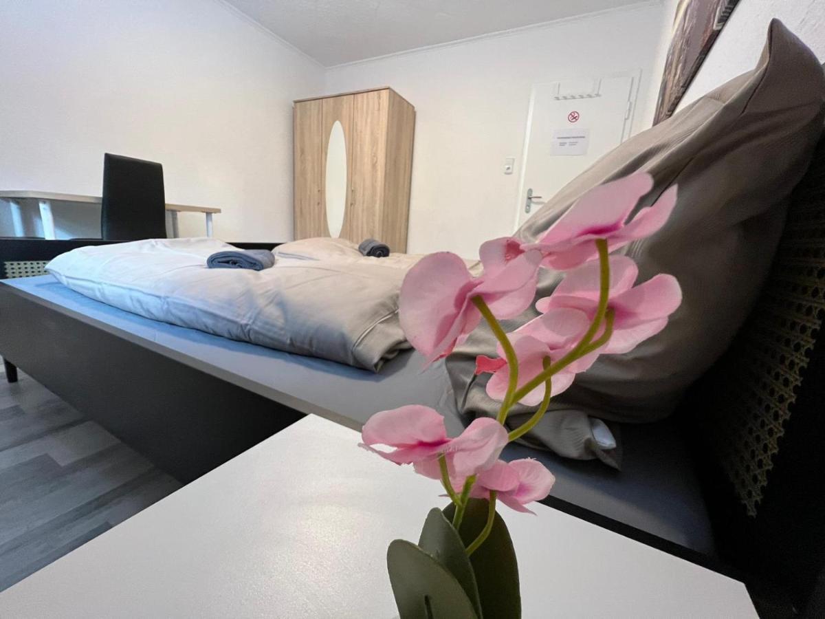 Apartmán Schoenes Einfaches Zimmer In Oldenburg 109 Exteriér fotografie